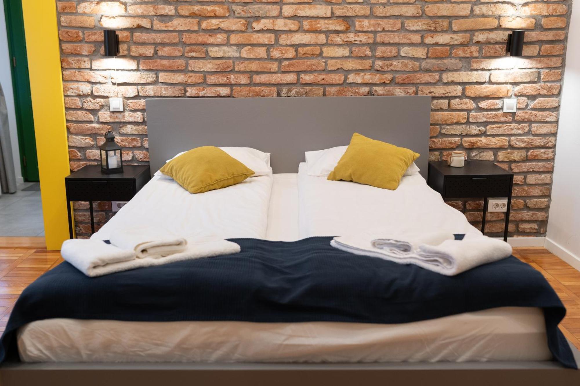 5 Star Luxury Studio-Old Town Center คลูจ-นาโปกา ภายนอก รูปภาพ